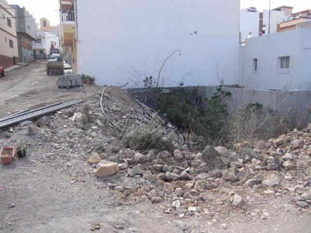 Terreno urbano en venta en La Jaca (Arico) photo 0
