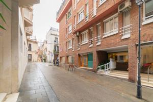 Encantador espacio comercial en la exclusiva zona de Sarrià, Barcelona: ¡Descubre tu nuevo local! photo 0