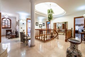Magnífico Chalet Independiente en Venta en Calle Emeterio Padrón Cruz photo 0