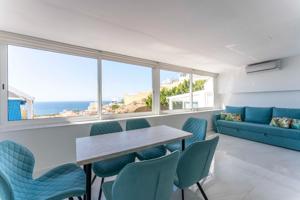 Encantador apartamento con parking privado y con vistas al mar photo 0