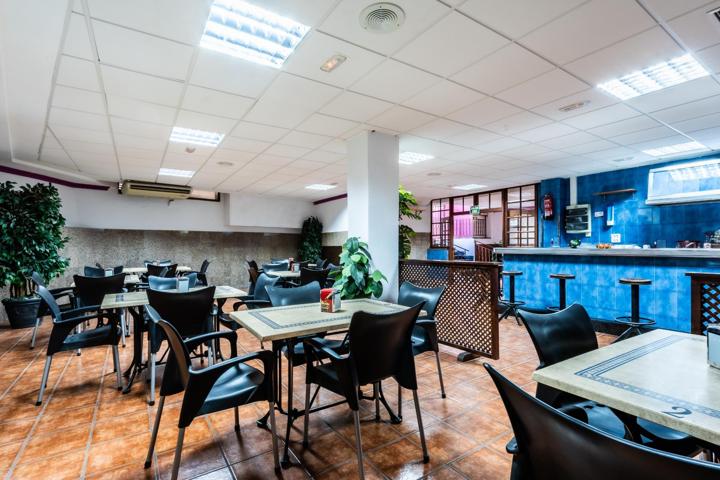 2 LOCALES JUNTOS EN VENTA EN EL PORIS!!! photo 0