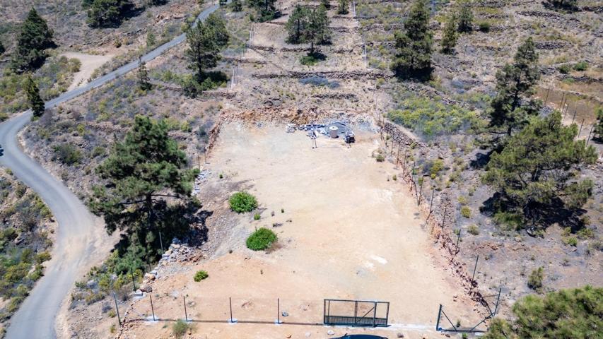 Se vende finca rústica en Arico Viejo con vistas impresionantes al mar. photo 0