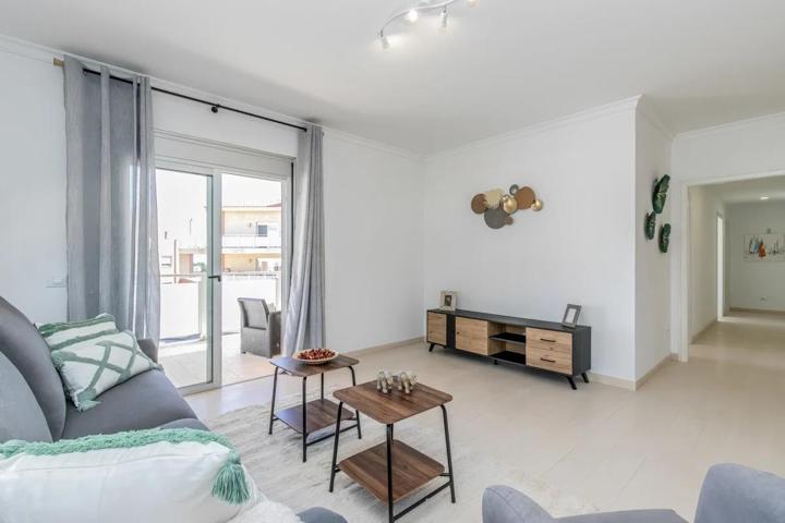 Se vende piso con terraza en Golf Hermitage – Amarilla Golf photo 0