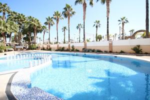 1826_APARTAMENTO DE 2 DORMITORIOS, PISCINA Y GARAJE EN 1ª LÍNEA DE PLAYA EN MARINA D´OR (OROPESA DEL MAR) photo 0