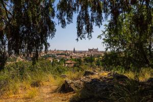 Terreno Urbanizable En venta en Los Cigarrales-La Bastida, Toledo photo 0