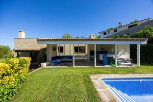 Casa En venta en Calle De Don Luis Jerónimo, 26, Chinchón photo 0