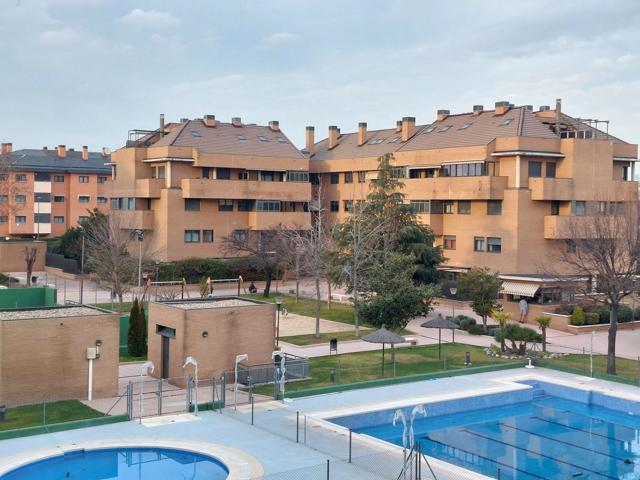 Piso En alquiler en Avenida De Los Ángeles, Somosaguas, Pozuelo De Alarcón photo 0