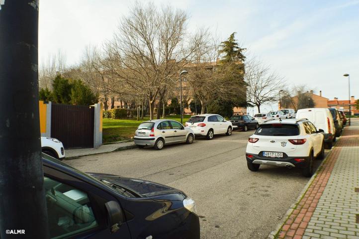 Terreno Urbanizable En venta en Calle Picos De Europa, 4, Cuevas - Ilustración, Ciempozuelos photo 0