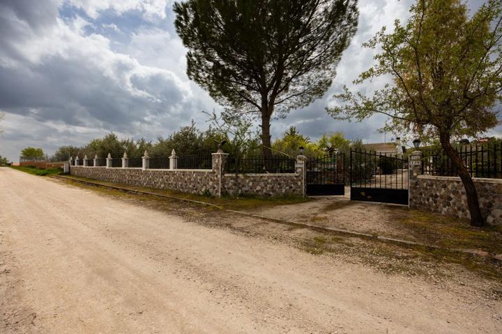 Casa En venta en Calle Rio Duero, 30, Villarejo De Salvanés photo 0