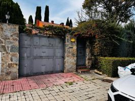 Casa En alquiler en Cl Aldebaran, Valdeolmos-Alalpardo photo 0