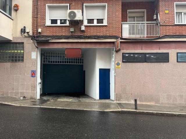 Casa En venta en Calle De La Infanta Mercedes, Tetuán, Madrid photo 0