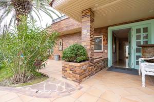 Casa En venta en Calle Valle Del Roncal, Las Lomas, Boadilla Del Monte photo 0