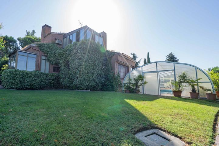 Casa En venta en Calle Monte Igueldo, El Olivar De Mirabal, Boadilla Del Monte photo 0