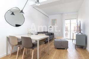 Apartamento reformado y amueblado en la supermanzana del Eixample photo 0