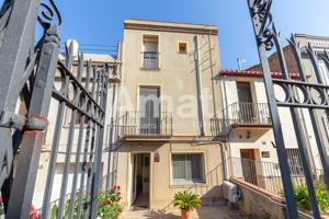 Casa con jardín en el centro de Sant Just photo 0