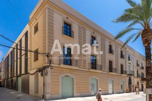 PLAÇA1 - Piso nuevo con piscina comunitaria en el centro photo 0