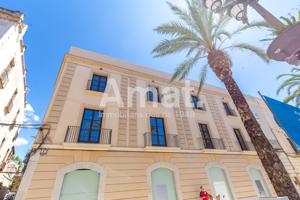 PLAÇA1 - Planta baja nueva, con terraza y piscina comunitaria en el centro photo 0