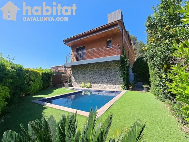 Sant Esteve Sesrovires-Pou del Merli, Exclusivo chalet independiente con piscina!!! photo 0