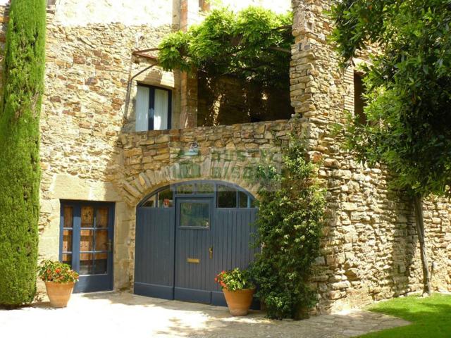 Preciosa casa rústica con piscina y jardín en alquiler vacacional en zona de Monells photo 0