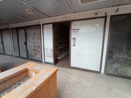 EN ALQUILER PEQUEÑO TRASTERO DE UNOS 16 M² EN LA BISBAL D''EMPORDÀ photo 0