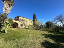 Espectacular propiedad con masía principal y casa anexa en venta en Sant Mateu de Montnegre photo 0