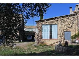 Exclusiva Casa Señorial para Restaurar con Anexos y Terreno en Pontós, l’Empordà photo 0