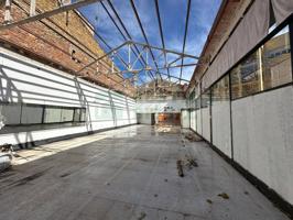 Oportunidad de Inversión en La Bisbal d'Empordà: Solar residencial para promoción de locales y pisos photo 0