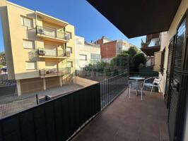 Acogedor piso en venta en Palamós con terraza esquinera y parking en tercera línea de mar - Baix Empordà photo 0