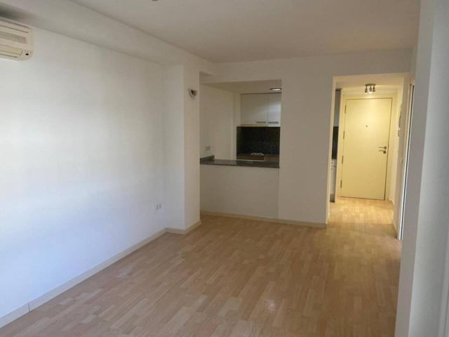 Piso en venta en calle Enric Vicke photo 0