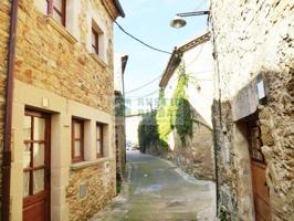 CASA RÚSTICA EN VENTA EN PALAU-SATOR, BAIX EMPORDÀ. REFORMADA Y CON CHIMENEA. photo 0