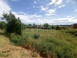 Venta de terreno urbano en La Tallada d’Empordà – Parcela edificable en zona tranquila del Empordà photo 0
