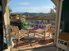 Alquiler de segunda residencia en Ullastret a partir de octubre: Una casa rústica con todo el encanto del Baix Empordà photo 0