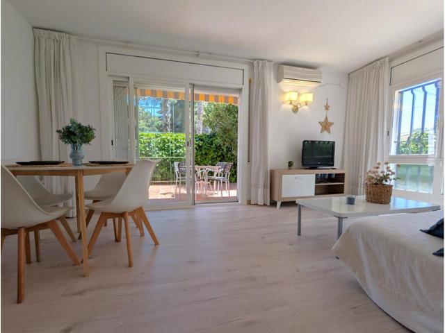 Piso en venta en avenida del Cavall Bernat, 253 photo 0