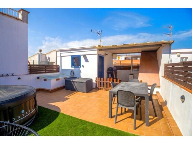 Casa o chalet en venta en calle Roger de Lloria photo 0