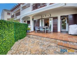 Piso en venta en S'Agaró photo 0