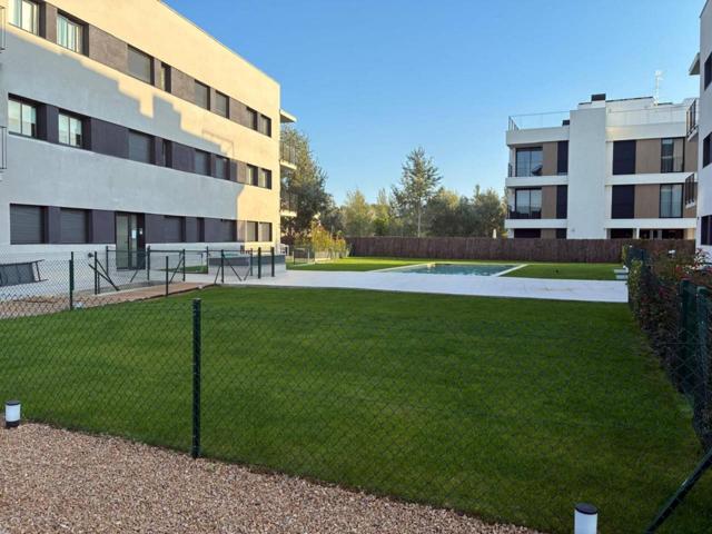 Piso en venta en Baix Empordà photo 0