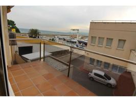 Piso duplex en venta en Palamós photo 0