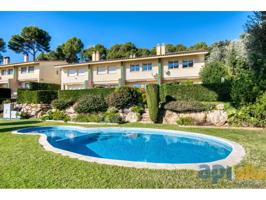 Casa adosada en venta en Camí de les Penyes, Sant Feliu de Guíxols photo 0
