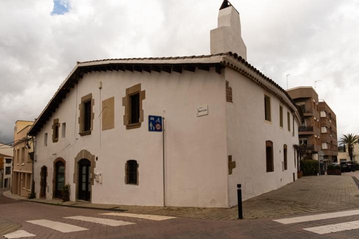 EXCLUSIVA CASA PARA ENTRAR A VIVIR EN SANT JUST DESVERN photo 0