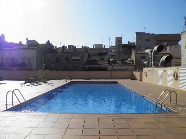 VIVIENDA EN VENTA CON PISCINA COMUNITARIA EN BARRIO RIERA EN CORNELLA DE LLOBREGAT photo 0