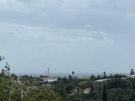 Venta de terreno en Estepona photo 0