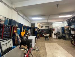 Local en venta en Estepona photo 0