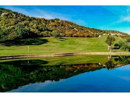 ¡Terreno en venta en Estepona – Valle Romano! photo 0