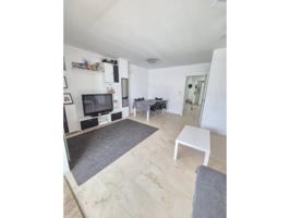Venta de piso en Estepona photo 0