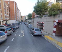 Plaza de aparcamiento - Burgos photo 0