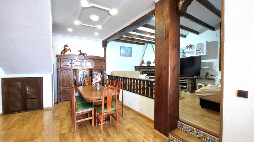 Chalet a la venta en Los Barreros photo 0