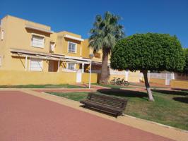 EN VENTA PRECIOSO DÚPLEX EN LOS URRUTIAS photo 0