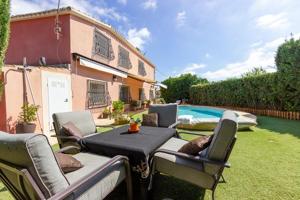 🌟 ¡Gran Oportunidad! Chalet Independiente en Finestrat a un Paso del Pueblo 🌟 photo 0