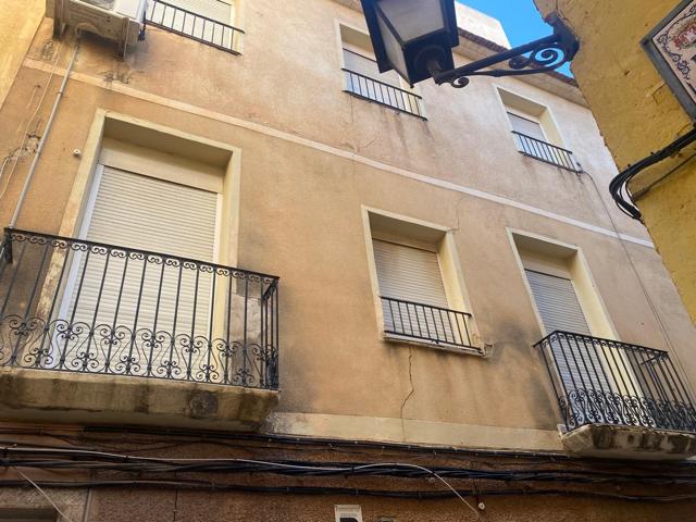 214 M2 DE VIVIENDA EN EL CASCO HISTORICO DE PETRER ¡POR SOLO 104.500 €!!! photo 0