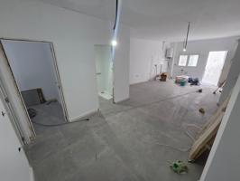 ⭐ PISO EN EL CENTRO DE CHICLANA DE LA FRONTERA COMPLETAMENTE A ESTRENAR ⭐ photo 0